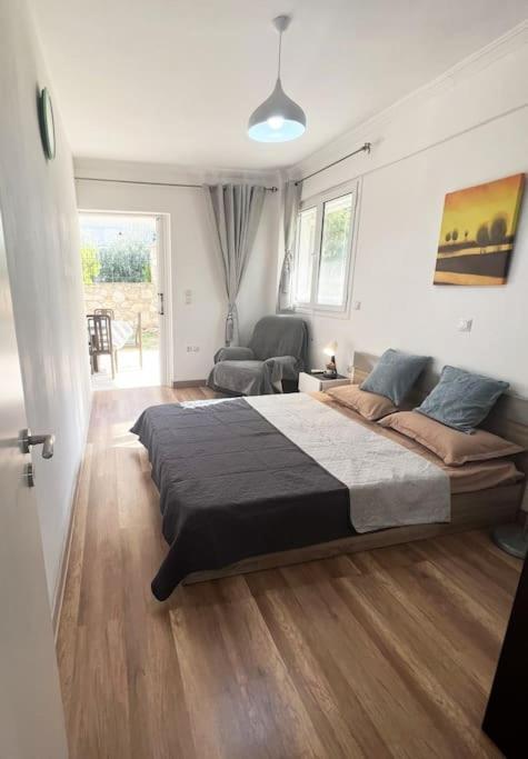 Eva'S Villas 2室温馨庭院拥有私家停车位 Glyka Nera Buitenkant foto